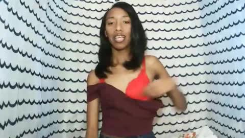 oliviah27 online show from 11-12-25, 08:37