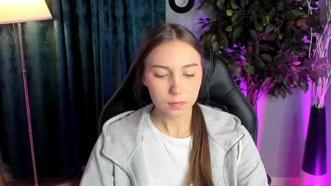Snapshot of olivialangs chatting on 03-23-26, 11:14 olivialangs online show from 03-23-26, 11:14