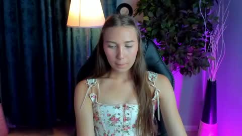 Snapshot of olivialangs chatting on 05-11-26, 04:26 olivialangs online show from 05-11-26, 04:26