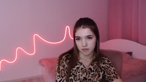 Olivia online show from 01-02-25, 06:45