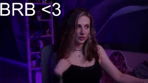 Liv online show from 11-23-25, 05:29