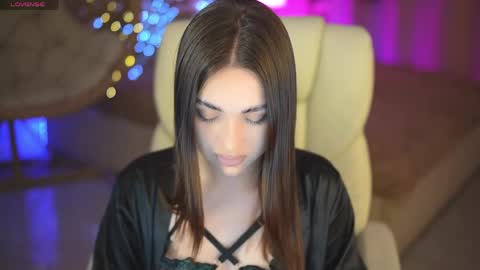 Olivia online show from 04-03-26, 07:01