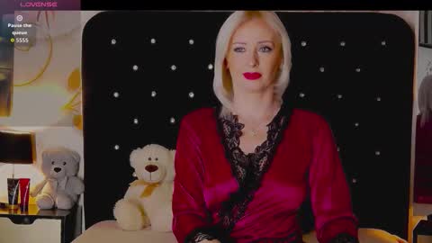 Snapshot of oliviashaw22 chatting on 02-11-26, 09:20 Olivia online show from 02-11-26, 09:20