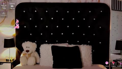 Olivia online show from 01-07-25, 07:52