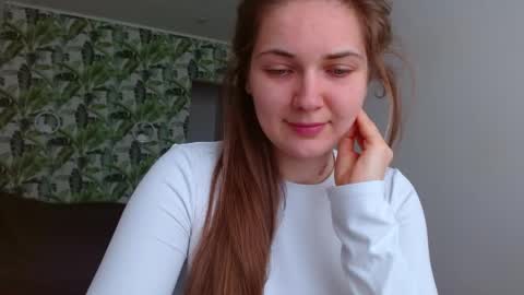 Olivia online show from 03-25-26, 05:24