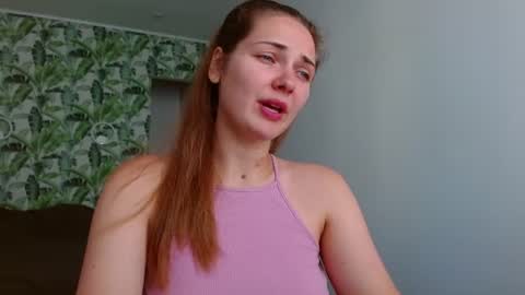 Snapshot of oliviashiny chatting on 08-05-26, 04:15 Olivia online show from 08-05-26, 04:15
