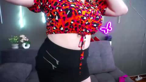 Snapshot of oliviaverr chatting on 05-01-26, 12:21 Oliviaverr online show from 05-01-26, 12:21