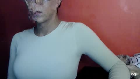 oliviazalabaria online show from 02-16-26, 12:29