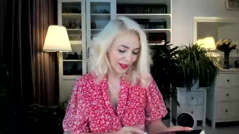 ollalla7 online show from 07-25-26, 01:19