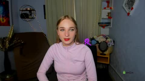 Snapshot of ollivia_dream chatting on 04-27-26, 12:25 Ollivia online show from 04-27-26, 12:25