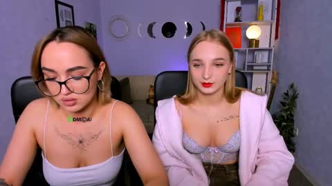 Snapshot of ollivia_dream chatting on 05-15-26, 05:58 Ollivia online show from 05-15-26, 05:58