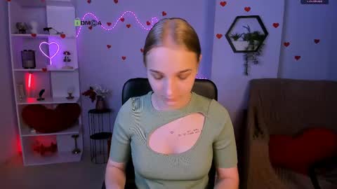 Snapshot of ollivia_dream chatting on 06-03-26, 05:54 Ollivia online show from 06-03-26, 05:54