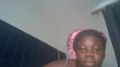 Snapshot of ollleina chatting on 03-20-26, 09:36 ollleina online show from 03-20-26, 09:36