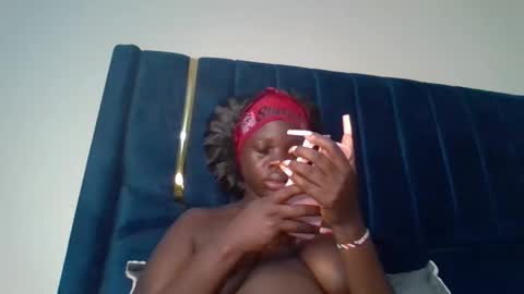 Snapshot of ollleina chatting on 04-05-26, 06:54 ollleina online show from 04-05-26, 06:54