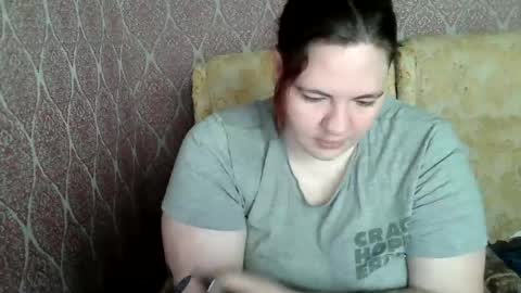 Snapshot of olyaandnetty chatting on 06-12-26, 04:44 OlyaAndNetty online show from 06-12-26, 04:44
