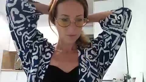 olyra11 online show from 07-20-26, 03:47