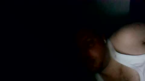 Snapshot of omar19993 chatting on 09-11-25, 04:12 habibi online show from 09-11-25, 04:12