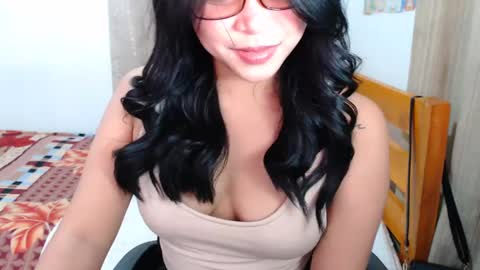 Snapshot of omariaennaid chatting on 12-12-24, 06:47 Angel online show from 12-12-24, 06:47