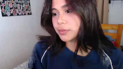 Snapshot of omariaennaid chatting on 10-13-25, 06:35 Angel online show from 10-13-25, 06:35