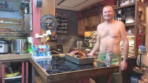 Norm online show from 11-11-25, 06:19