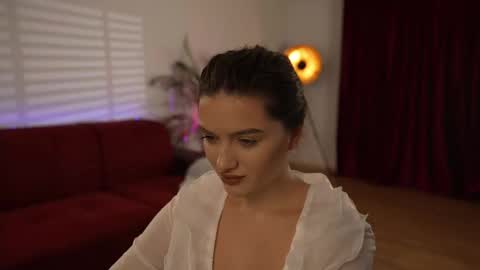    or    online show from 02-24-25, 07:41