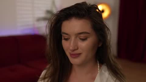    or    online show from 02-25-25, 10:18