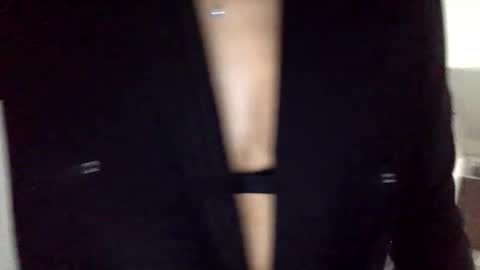 omilk online show from 12-15-24, 07:10