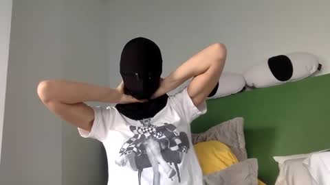 omilk online show from 12-28-24, 10:13