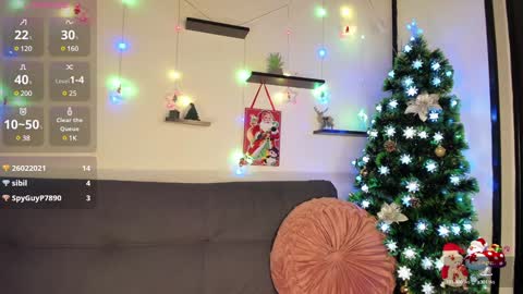 Snapshot of on_tefa chatting on 12-23-24, 12:14 Violette online show from 12-23-24, 12:14