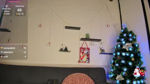 Snapshot of on_tefa chatting on 12-23-24, 03:18 Violette online show from 12-23-24, 03:18