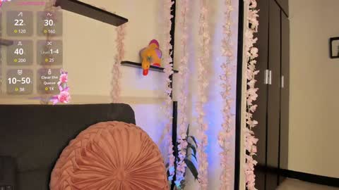 Snapshot of on_tefa chatting on 02-01-25, 09:08 Violette online show from 02-01-25, 09:08