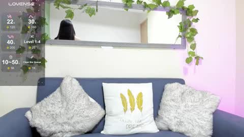 Snapshot of on_tefa chatting on 02-21-25, 10:48 Violette online show from 02-21-25, 10:48