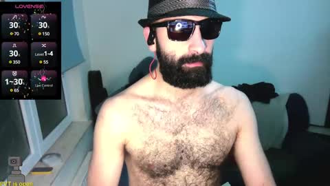 Snapshot of ona_nisme chatting on 12-21-24, 06:30 ona nisme online show from 12-21-24, 06:30