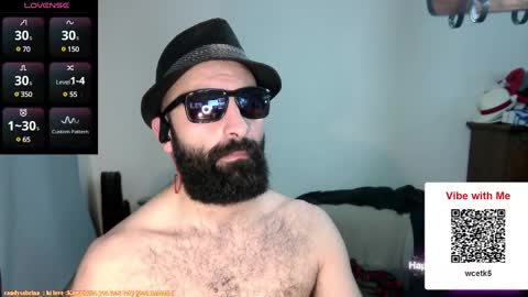 Snapshot of ona_nisme chatting on 01-05-25, 08:00 ona nisme online show from 01-05-25, 08:00