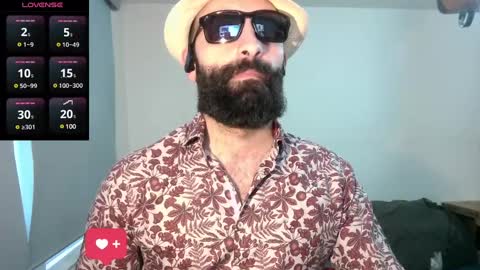 Snapshot of ona_nisme chatting on 02-19-25, 04:44 ona nisme online show from 02-19-25, 04:44