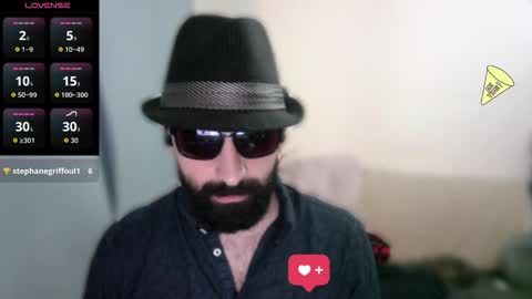 Snapshot of ona_nisme chatting on 10-12-25, 05:01 ona nisme online show from 10-12-25, 05:01