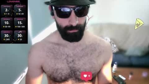 Snapshot of ona_nisme chatting on 10-17-25, 07:44 ona nisme online show from 10-17-25, 07:44