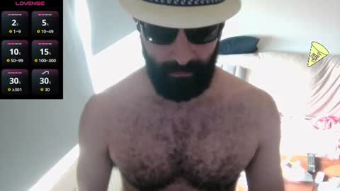 Snapshot of ona_nisme chatting on 07-29-26, 05:44 ona nisme online show from 07-29-26, 05:44