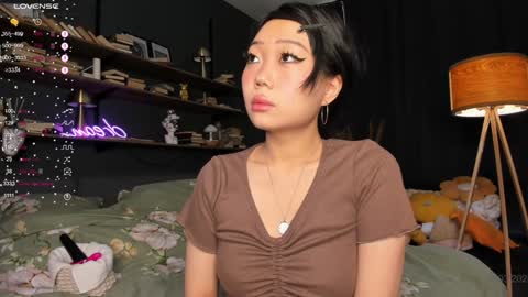 Snapshot of one_1ove chatting on 03-05-25, 07:05 Ana online show from 03-05-25, 07:05