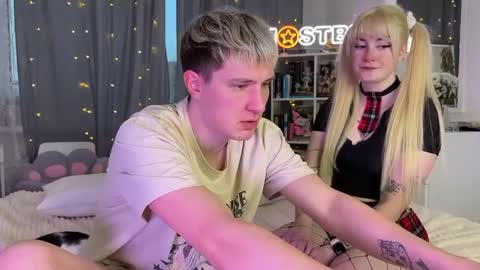 couple Lu sexy chick in middle and Jimmyblonde our friend Brianglasses online show from 03-02-25, 02:10