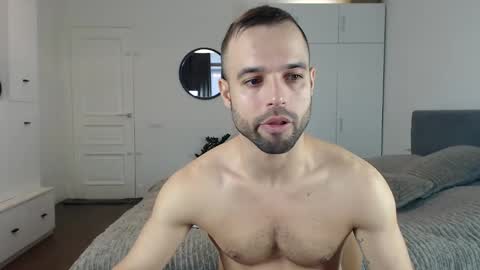 onebestlover online show from 10-15-25, 09:09