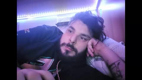 Snapshot of onecrew1 chatting on 12-26-24, 08:32 onecrew1 online show from 12-26-24, 08:32