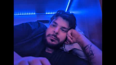 Snapshot of onecrew1 chatting on 10-04-25, 04:38 onecrew1 online show from 10-04-25, 04:38