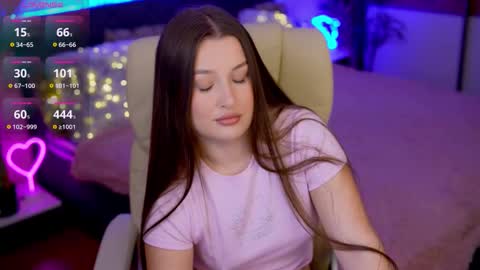 L A Y A online show from 11-10-25, 10:58