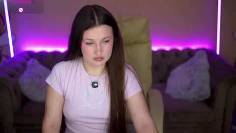 Snapshot of onelaya chatting on 04-30-26, 07:09 L A Y A online show from 04-30-26, 07:09