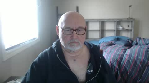 Snapshot of onemoretimebis chatting on 05-10-26, 12:32 Onemoretimebis online show from 05-10-26, 12:32