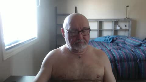 Snapshot of onemoretimebis chatting on 05-12-26, 12:13 Onemoretimebis online show from 05-12-26, 12:13