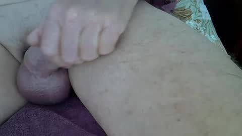 Snapshot of oneon111 chatting on 01-16-26, 01:20 oneon111 online show from 01-16-26, 01:20