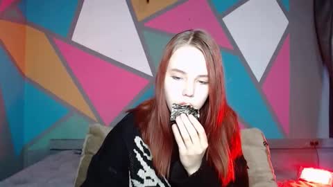 onessandra online show from 11-07-25, 02:33