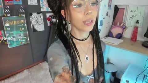 oni_dakotta online show from 11-25-25, 03:23